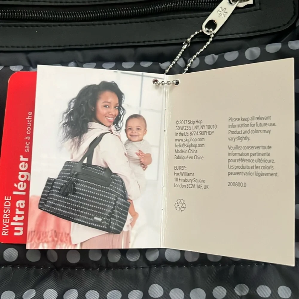 Skip Hop Riverside Ultra Light Diaper Satchel Bag in Cute Polka Dot Design